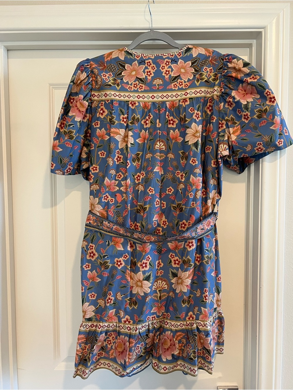 Dress Subcategory Identification - Picture 3 of 5